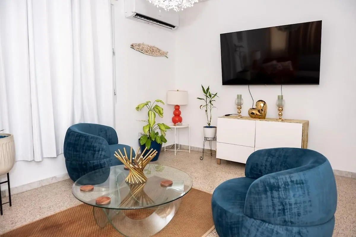 Cozy Home Close to Beaches كابو روخو